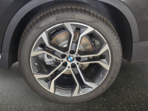 Used 2026 BMW X5 sDrive40i w/ Premium Package RWD image 17