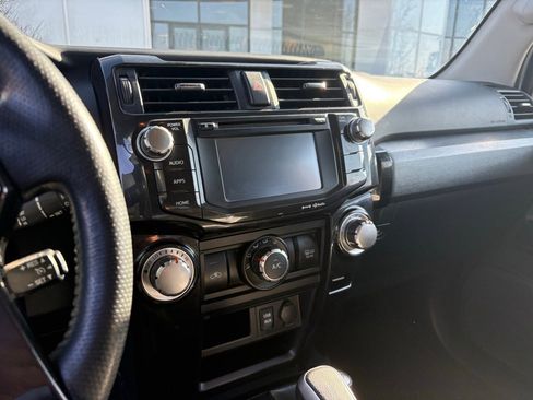 Used 2019 Toyota 4Runner TRD Off-Road Premium image 12