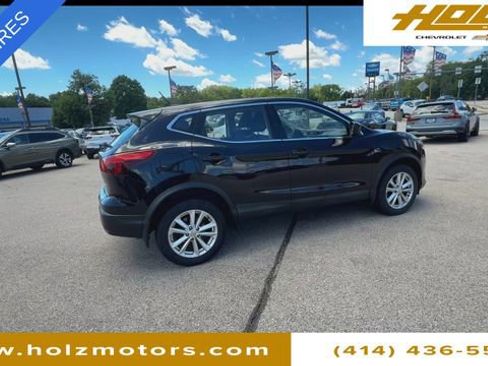 Used 2018 Nissan Rogue Sport S w/ S Appearance Package AWD/4WD image 8