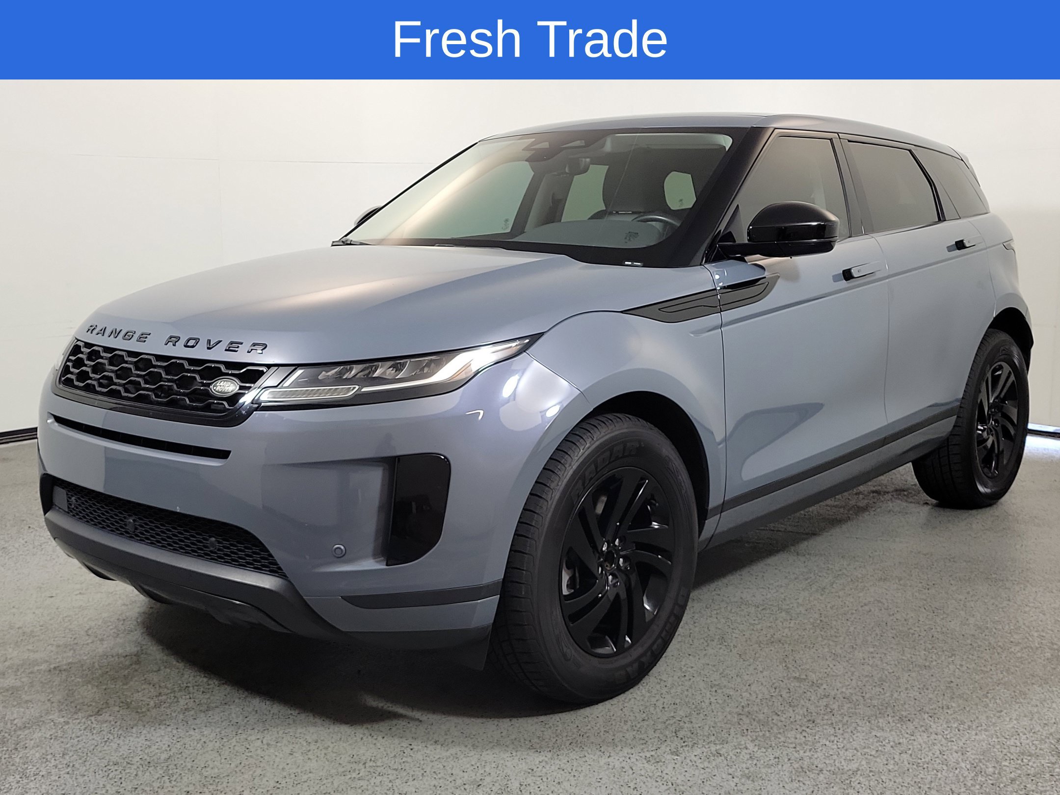 Used 2023 Land Rover Range Rover Evoque S AWD/4WD image 3