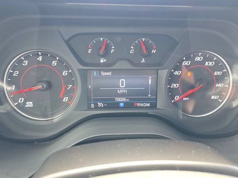Used 2023 Chevrolet Camaro LT RWD image 17