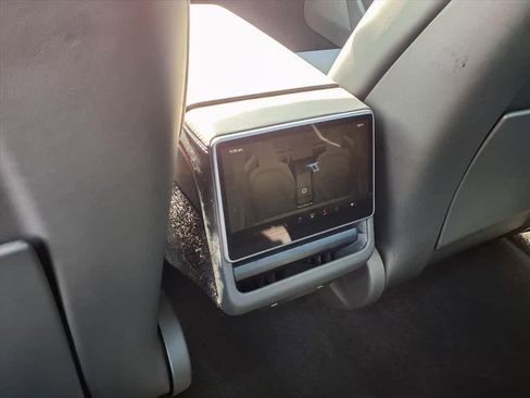 Used 2025 Tesla Model 3 Long Range image 12