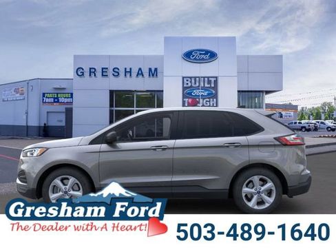 New 2024 Ford Edge SE image 3