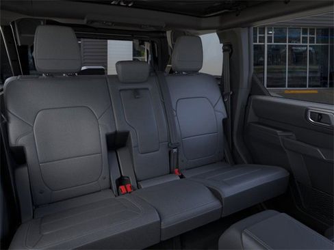 New 2025 Ford Bronco Outer Banks image 11