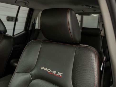 Used 2011 Nissan Xterra PRO-4X w/ Pro-4x Leather Pkg AWD/4WD image 20