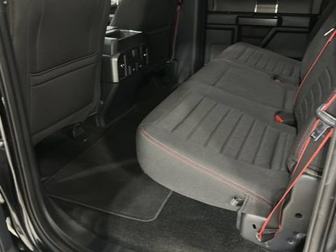 Used 2019 Ford F150 XLT w/ Equipment Group 302A Luxury AWD/4WD image 26