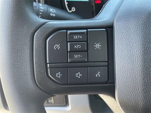 New 2025 Ford F550 4x4 Regular Cab Super Duty image 8