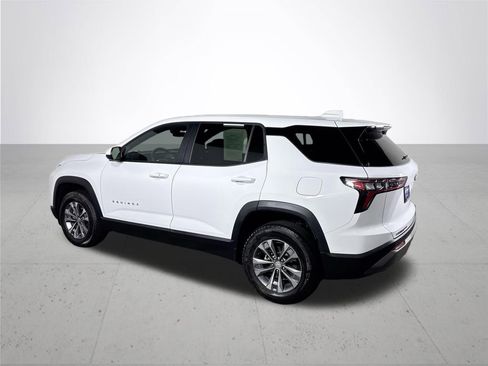 Used 2025 Chevrolet Equinox LT AWD/4WD image 8
