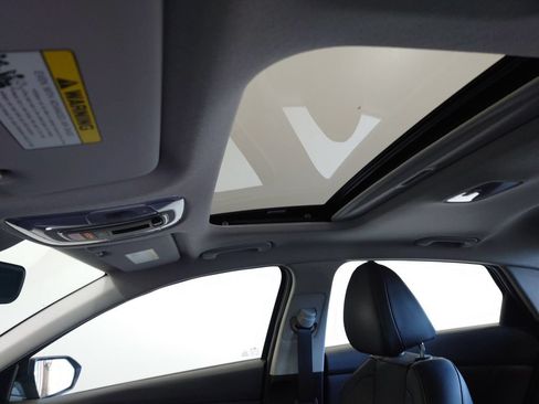 Certified 2023 Hyundai Elantra Limited FWD image 22
