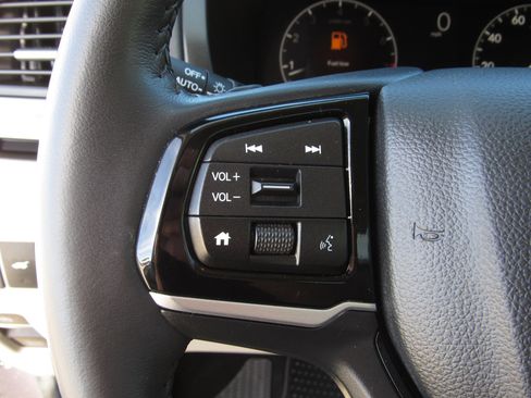 Certified 2025 Honda Odyssey Touring image 29