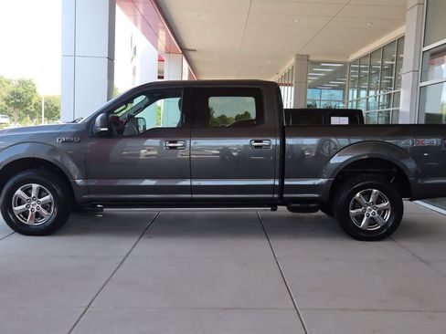 Used 2020 Ford F150 XLT w/ Equipment Group 302A Luxury AWD/4WD image 4