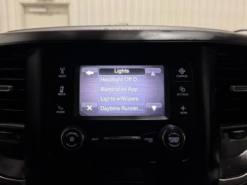Used 2021 RAM 2500 Tradesman AWD/4WD image 40