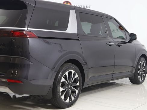 Used 2024 Kia Carnival EX FWD image 49