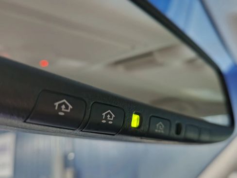 Used 2018 Nissan Armada SV w/ Driver Package image 38