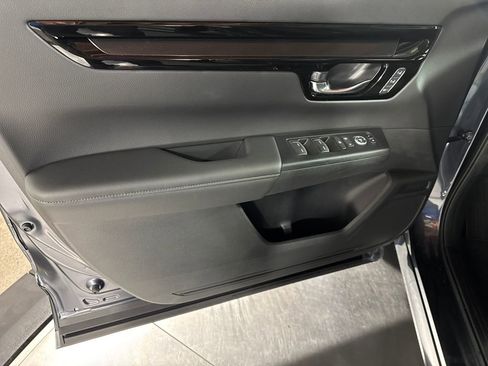 Used 2025 Honda CR-V EX-L image 24