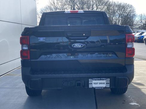 New 2026 Ford Maverick Lariat w/ Black Appearance Package image 5