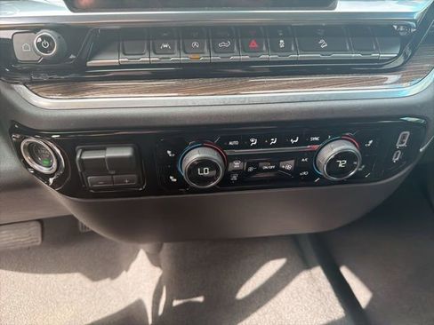 Used 2026 Chevrolet Silverado 1500 LT Trail Boss w/ Protection Package image 19