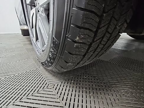 Used 2021 Honda Pilot EX image 49