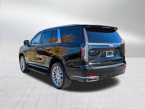Used 2023 Cadillac Escalade Premium Luxury image 7
