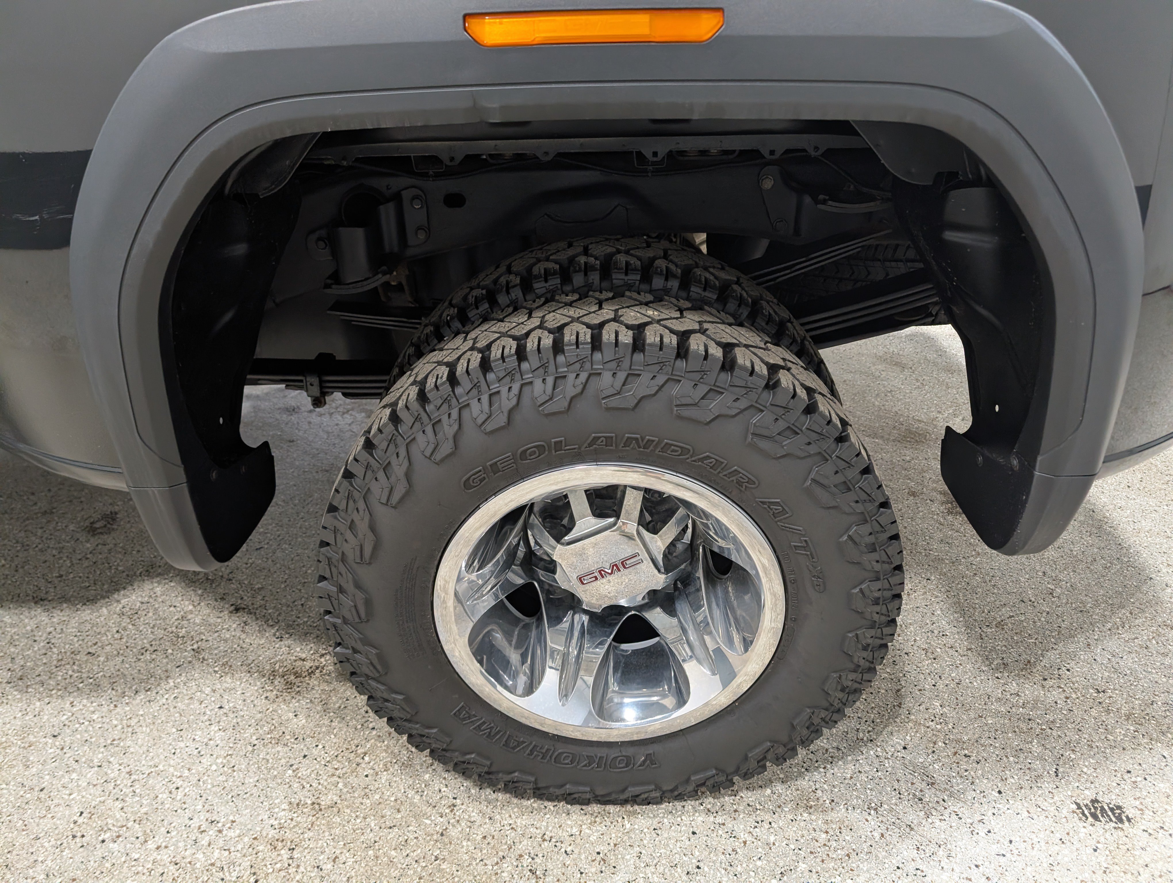 Used 2024 GMC Sierra 3500 SLE w/ SLE Value Package AWD/4WD image 13