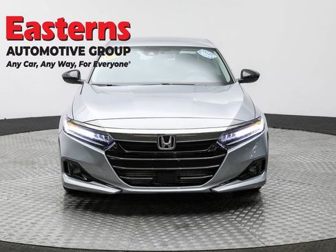 Used 2022 Honda Accord Sport Special Edition image 2