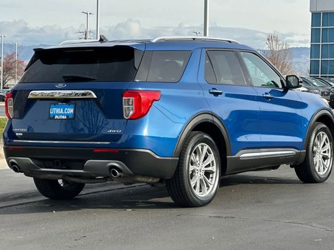 Certified 2022 Ford Explorer Limited w/ Equipment Group 301A image 2