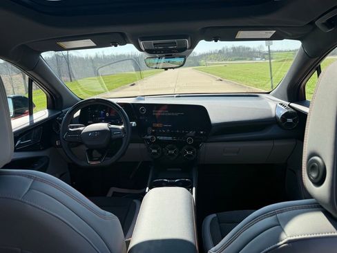 Used 2025 Chevrolet Blazer EV SS w/ Performance Package image 19