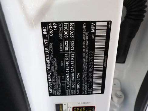 Used 2024 Mercedes-Benz GLE 53 AMG 4MATIC Coupe image 34