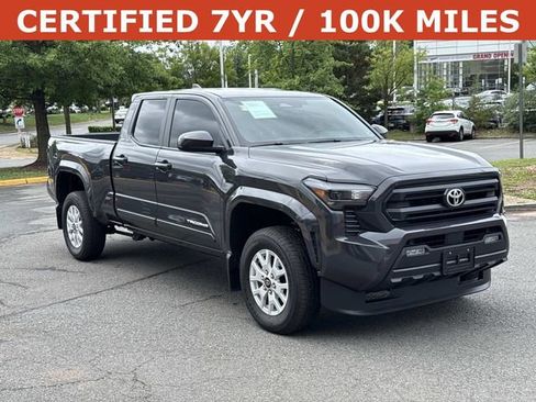 Used 2025 Toyota Tacoma SR5 AWD/4WD image 1