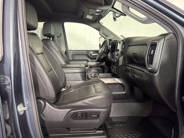 Used 2020 Chevrolet Silverado 2500 LTZ w/ LTZ Plus Package AWD/4WD image 4