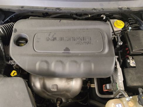 Used 2020 Jeep Cherokee Limited FWD image 30