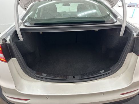 Used 2020 Ford Fusion SE image 23