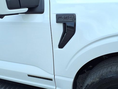 Used 2024 Ford F150 Lariat w/ Equipment Group 502A High AWD/4WD image 11