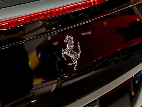 Used 2010 Ferrari 458 Italia Coupe RWD image 44