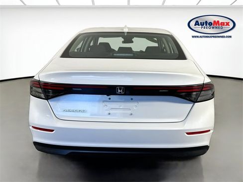 Used 2025 Honda Accord LX image 7