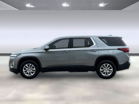 Certified 2024 Chevrolet Traverse LS w/ Safety Package FWD image 2