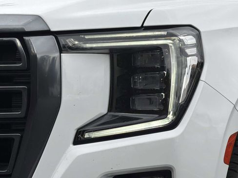 Used 2023 GMC Yukon AT4 w/ AT4 Premium Plus Package image 38