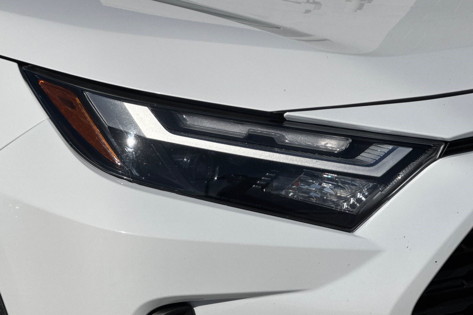 Used 2025 Toyota RAV4 XLE w/ Convenience Package AWD/4WD image 11