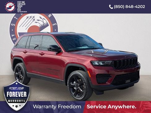 New 2025 Jeep Grand Cherokee Altitude RWD image 1