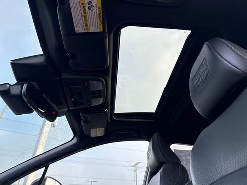 Used 2024 Subaru Crosstrek 2.5i Wilderness w/ Crosstrek Mirror Package image 28