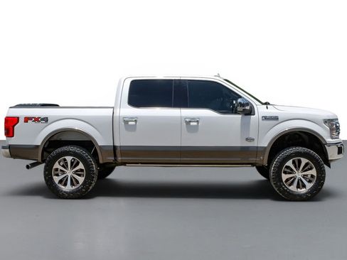 Used 2018 Ford F150 King Ranch w/ Equipment Group 601A Luxury AWD/4WD image 5
