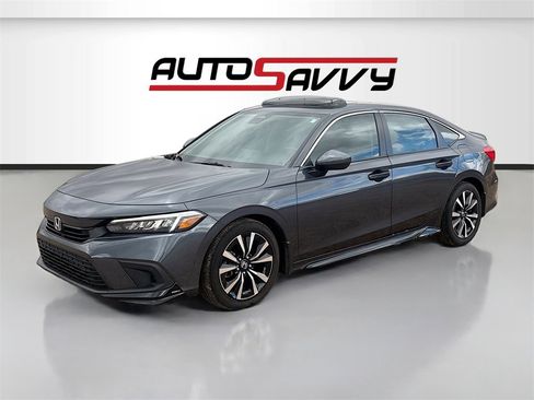 Used 2024 Honda Civic EX image 3