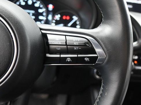 Used 2024 MAZDA MAZDA3 Hatchback w/Premium Plus Pkg image 6