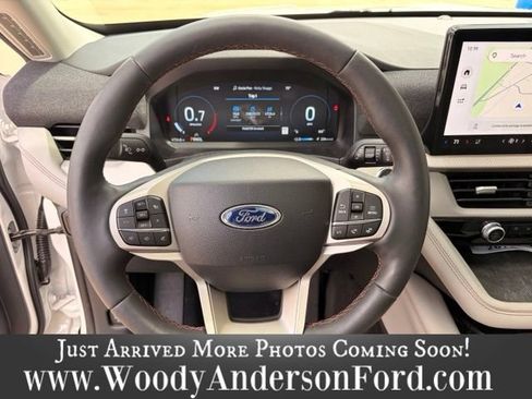 Used 2025 Ford Explorer Active w/ Active Comfort Package AWD/4WD image 14
