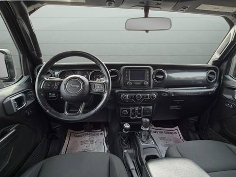 Used 2021 Jeep Wrangler Unlimited Sport image 10