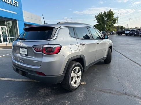 Used 2018 Jeep Compass Latitude w/ Popular Equipment Group image 3