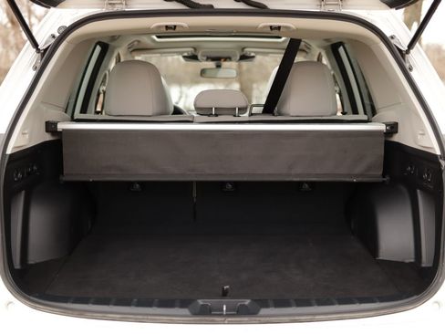 Used 2023 Subaru Forester Premium image 28