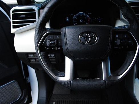 Used 2023 Toyota Sequoia Capstone image 33