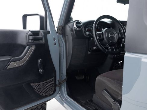 Used 2014 Jeep Wrangler Sport w/ Quick Order Package 24S AWD/4WD image 27
