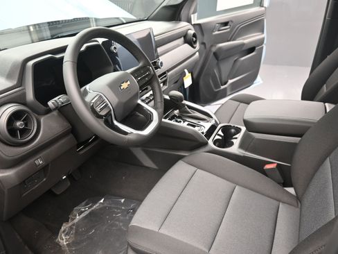 New 2026 Chevrolet Colorado W/T AWD/4WD image 23